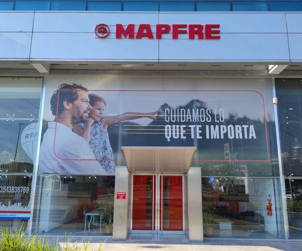 MAPFRE estrena su nueva oficina comercial en Córdoba - 100% SEGURO